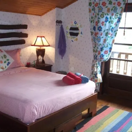 Casa Camelias Sa