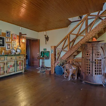 Casa Camelias *