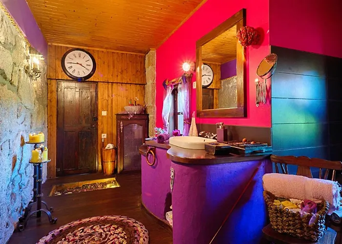 Casa Das Camelias Sá